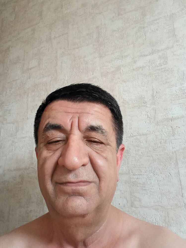  52622079  , 63 ,    