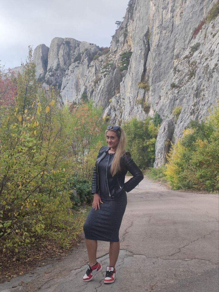  ,   Mila, 35 ,     , c 
