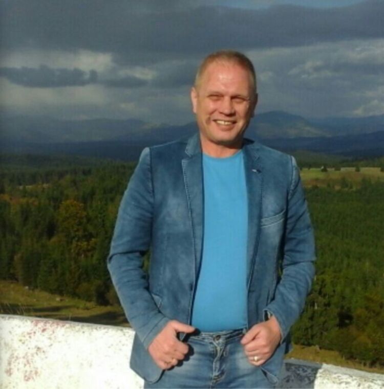  38315089  Vladimir, 58 ,    