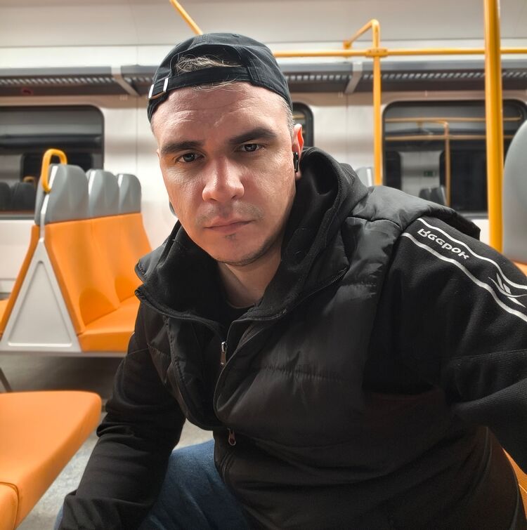  53742629  , 28 ,    