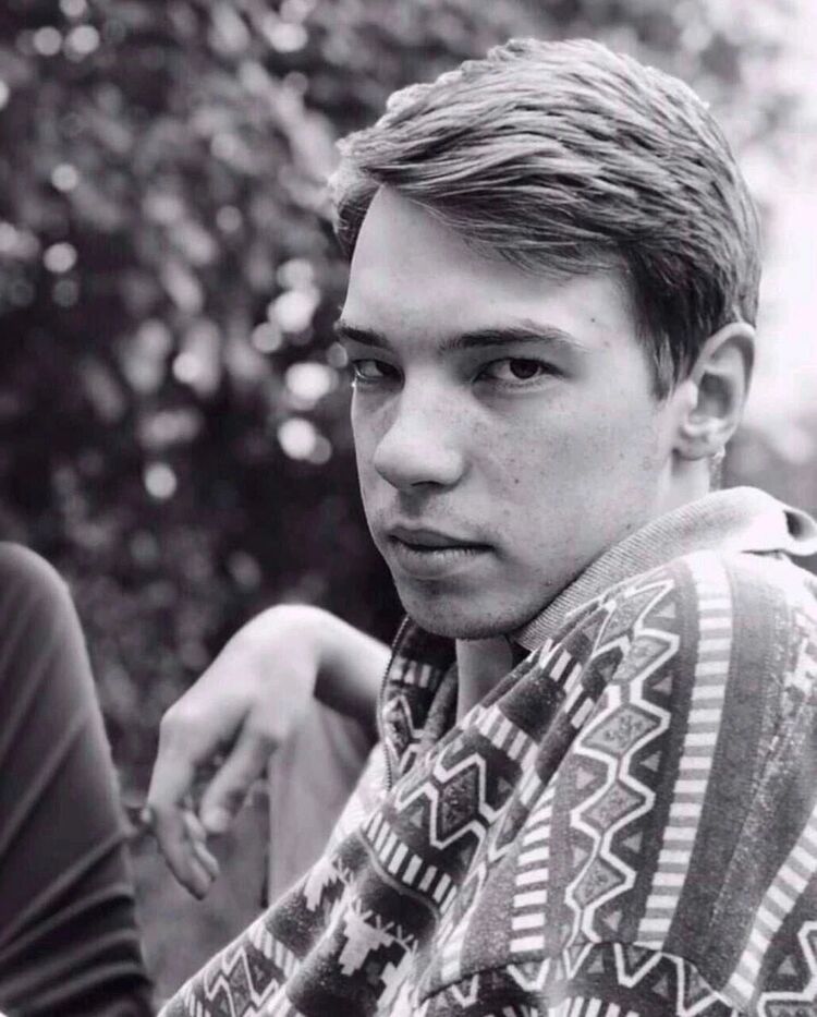 ���� 56125139 ������� �������, 28 ���, ���� ���������� � �����-����������