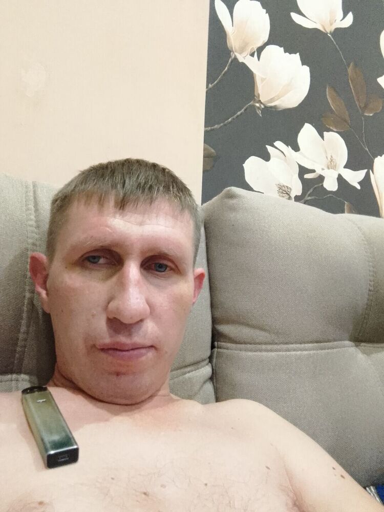  40980979  , 33 ,    
