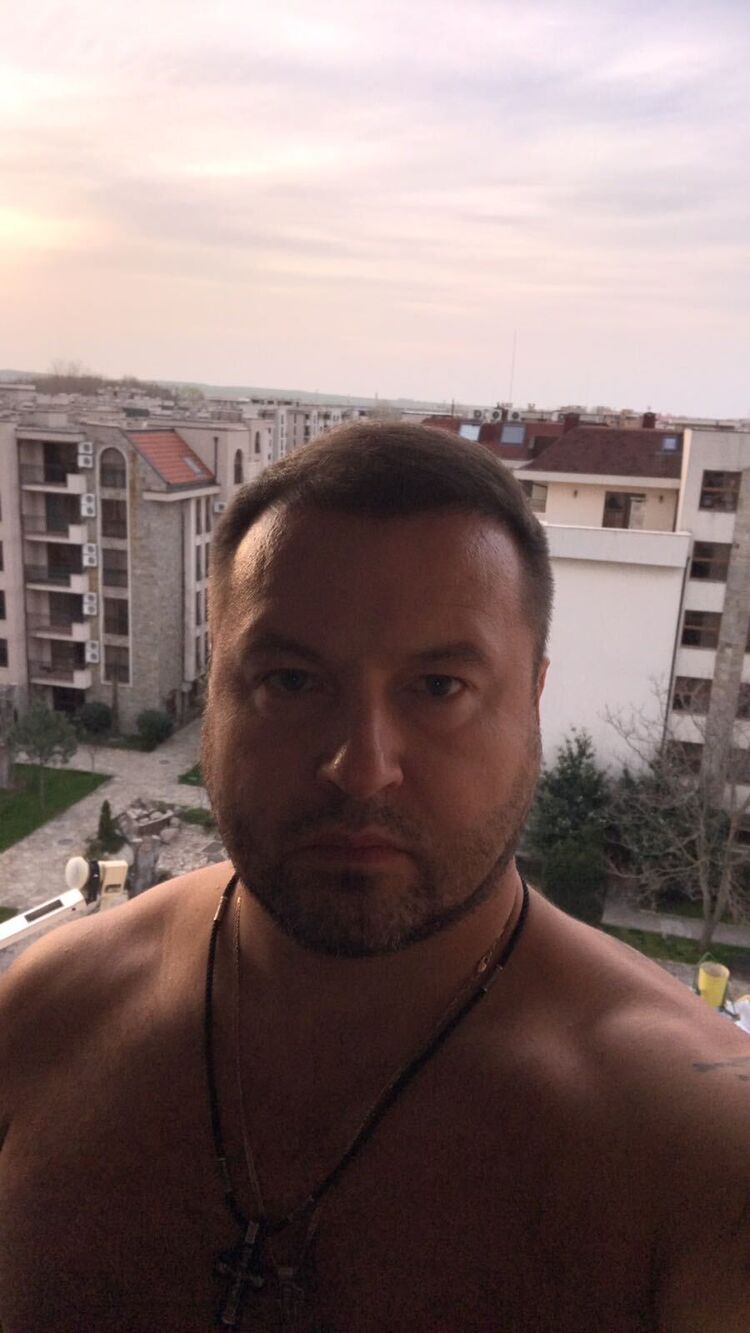  33856089  , 46 ,    