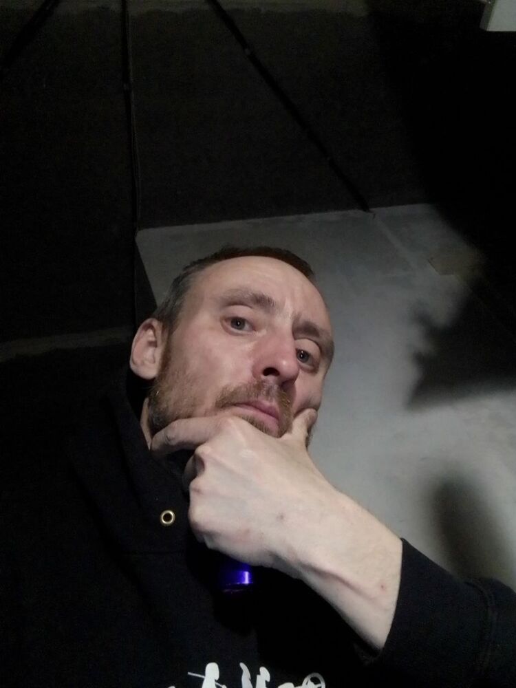  43239859  , 31 ,    