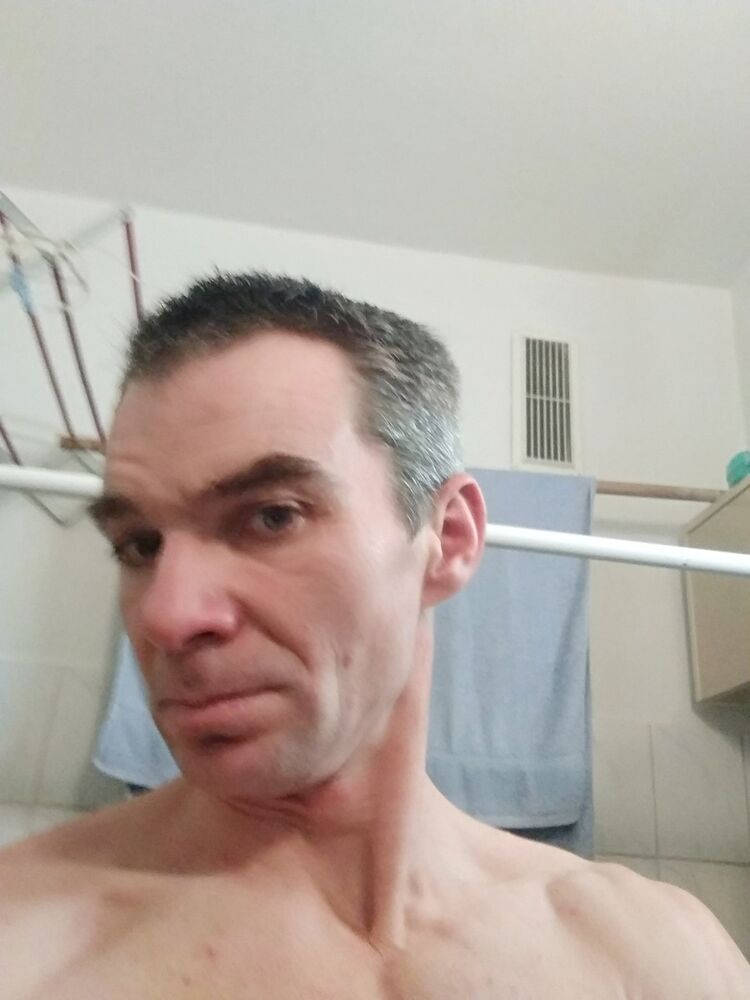  ,   Robert, 48 ,   ,   , c 