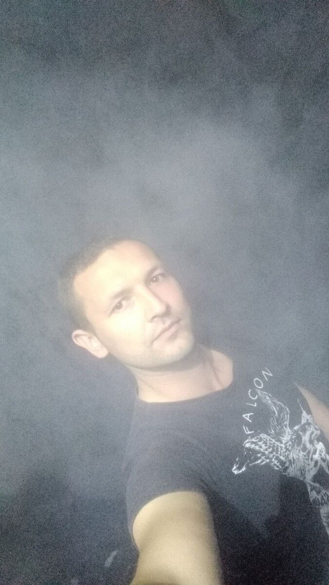  ,   Maks, 38 ,   ,   , c 