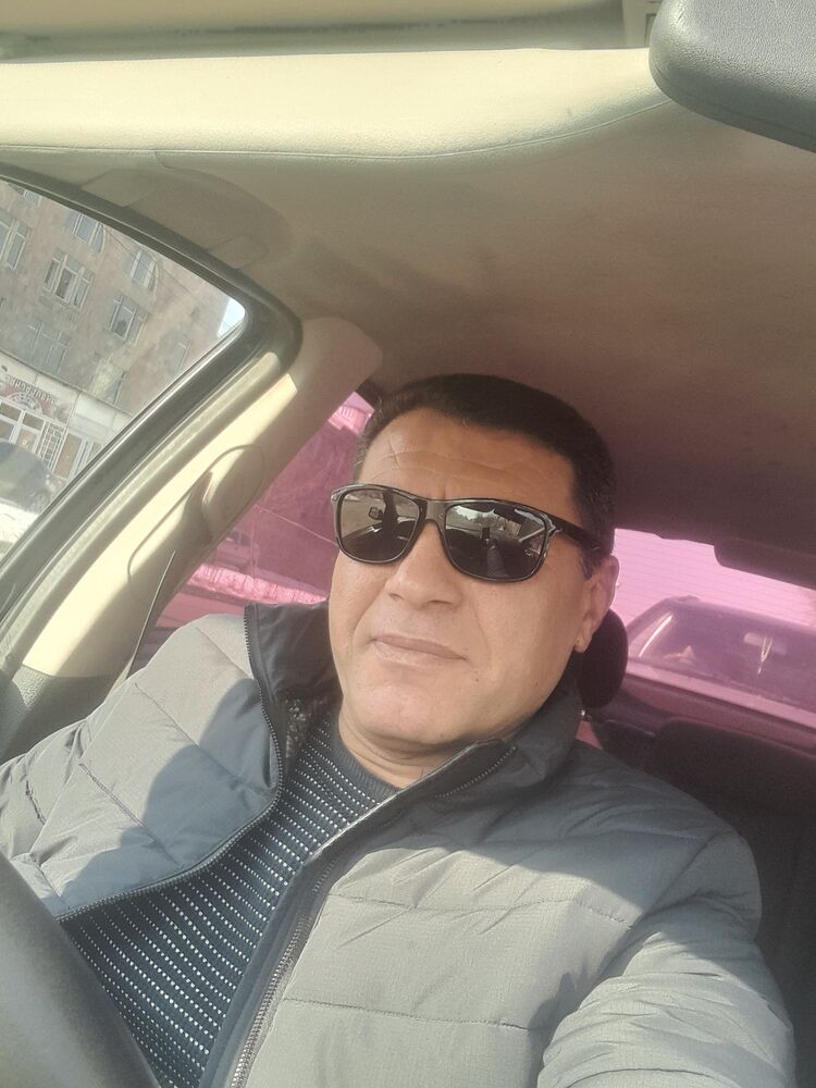  ,   Zaxar, 49 ,   ,   