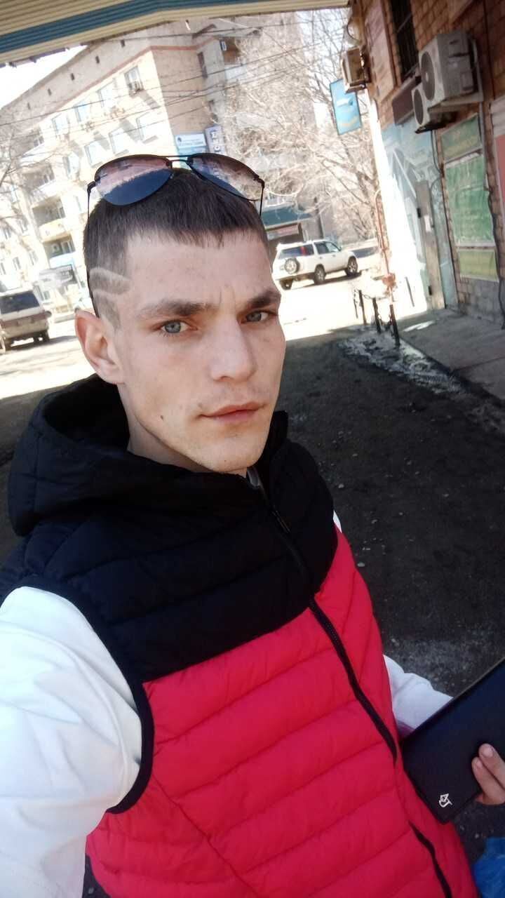  22640389  , 31 ,    