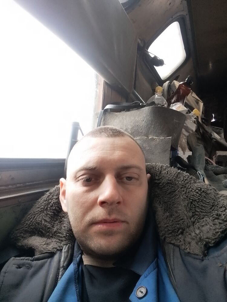  33033789  , 38 ,    