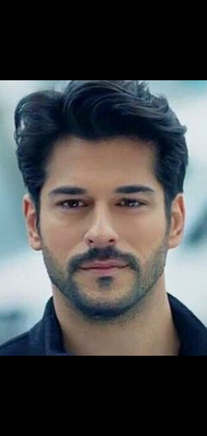  ,   Mehrab, 29 ,   ,   