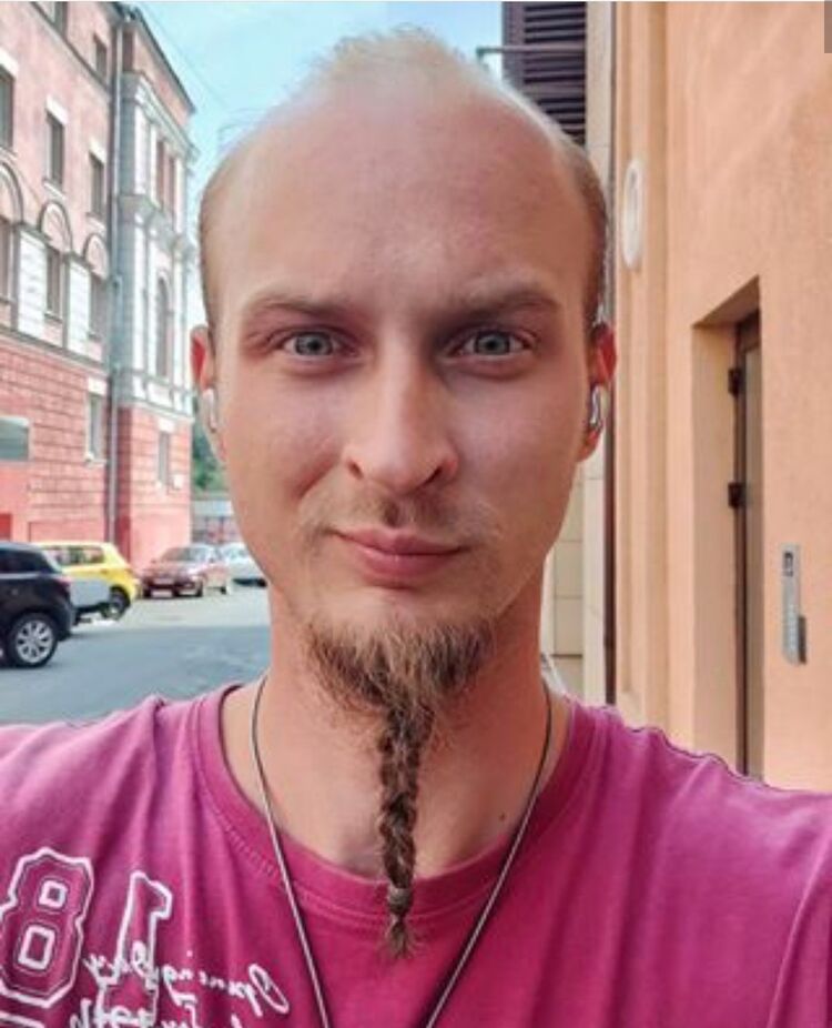  -,   , 32 ,   