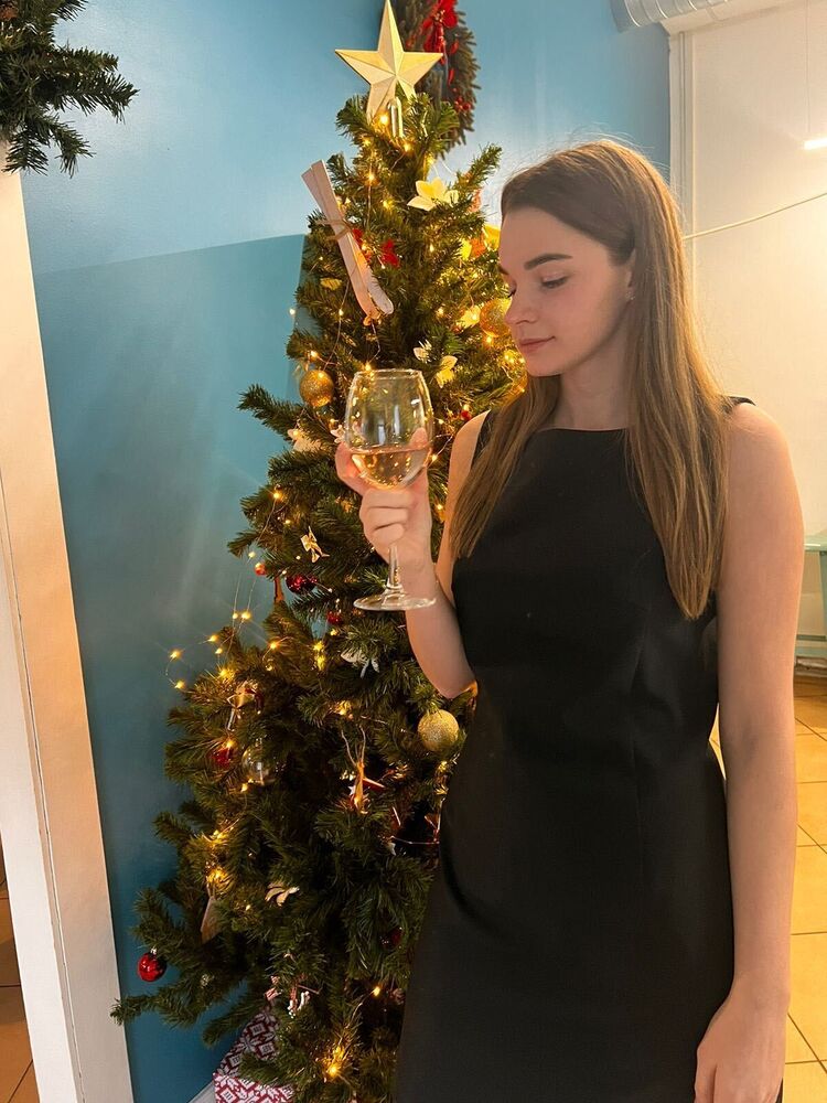  37776169  , 29 ,    -