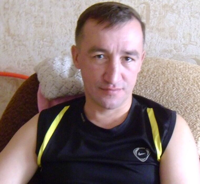  ,   Kot, 49 ,  