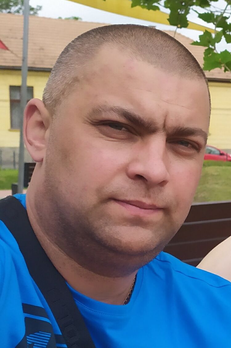  26067529  , 42 ,    