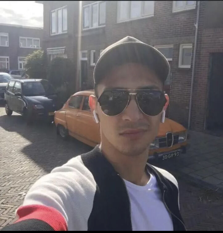 ���� 25121309 ������� Adams, 35 ���, ���� ���������� � ����������