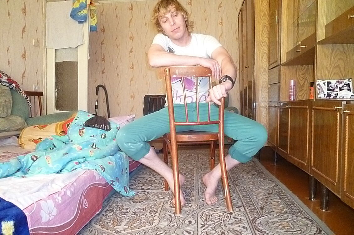  4335549  Luminauted, 43 ,    