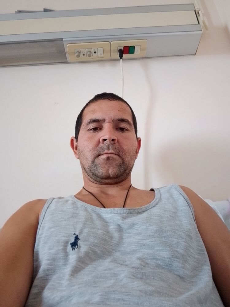  46910939  Akmal, 33 ,    
