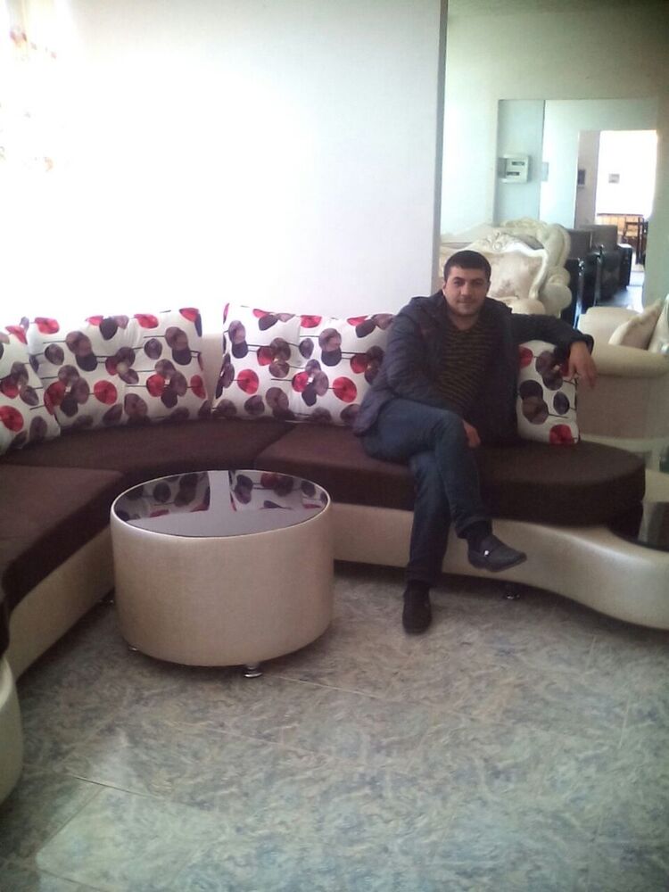 5989319  Mirza, 40 ,    