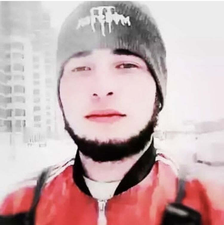  54518189  Sudays, 30 ,    