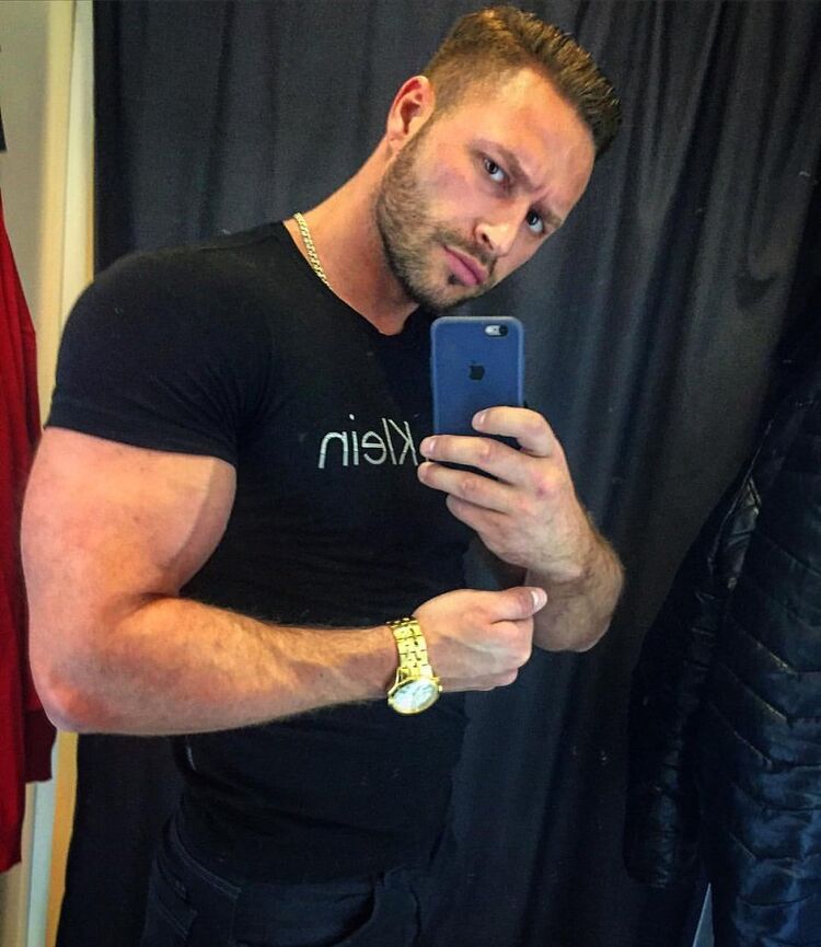  ,   Alexx, 43 ,   ,   