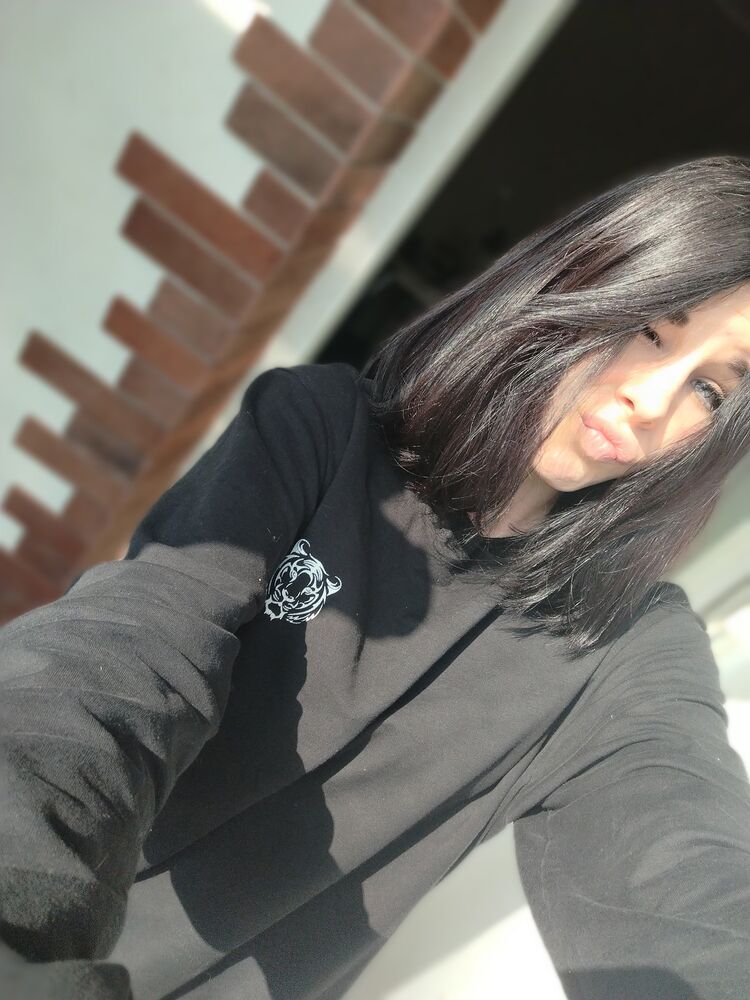 45608949  , 24 ,    