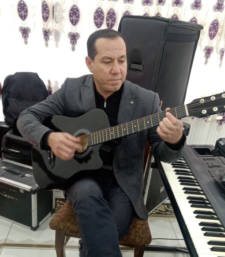  ,   Inomjon, 44 ,   ,   