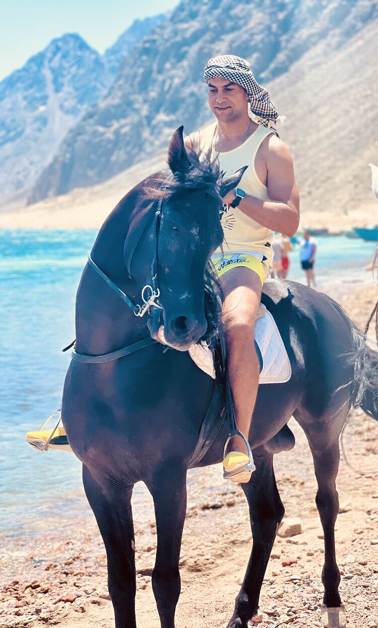  ,   Omar, 40 ,   ,   