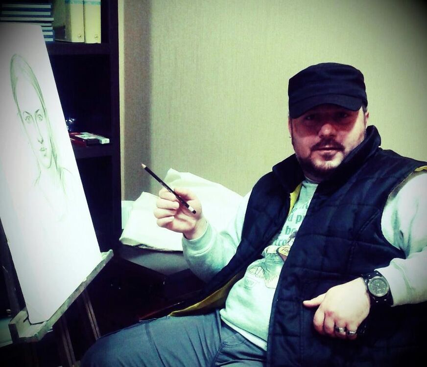  11870599  Tigran, 42 ,    