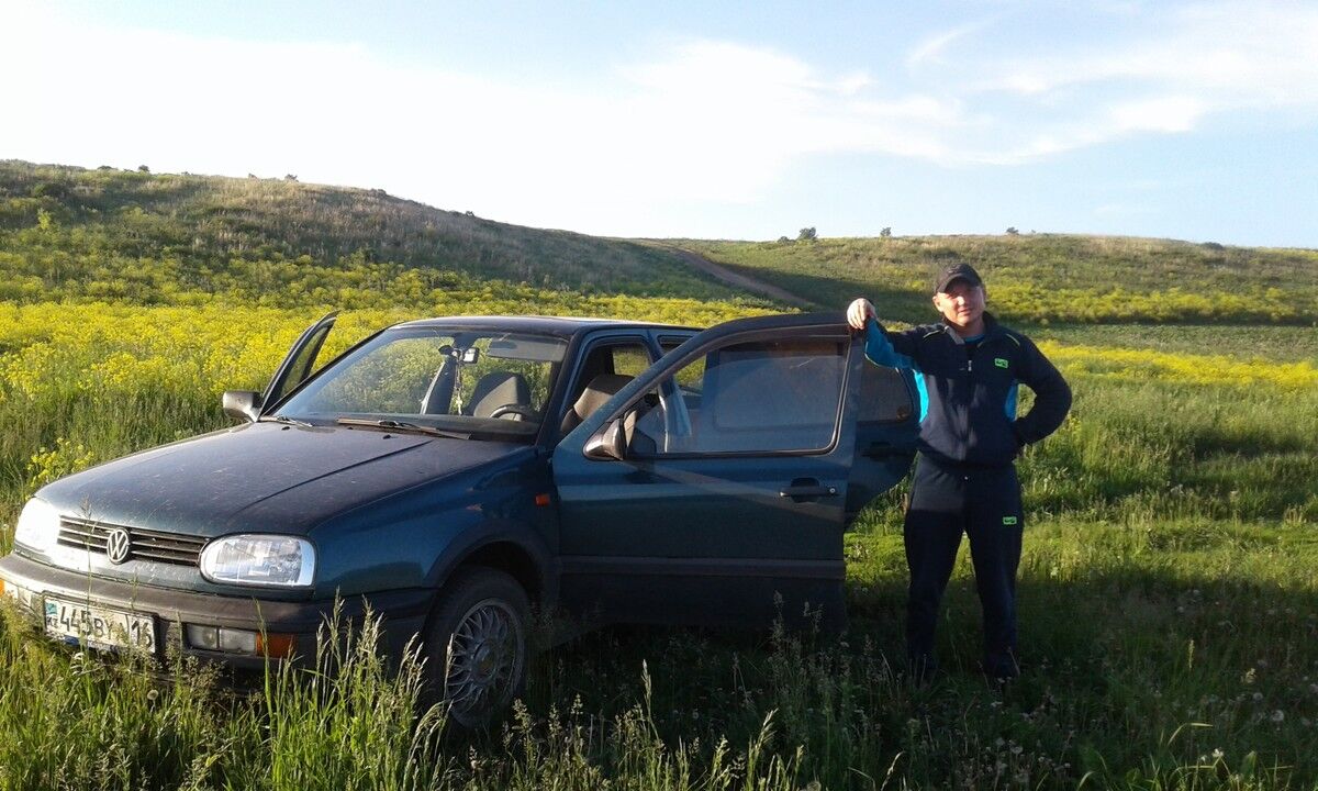 7982469  , 44 ,    