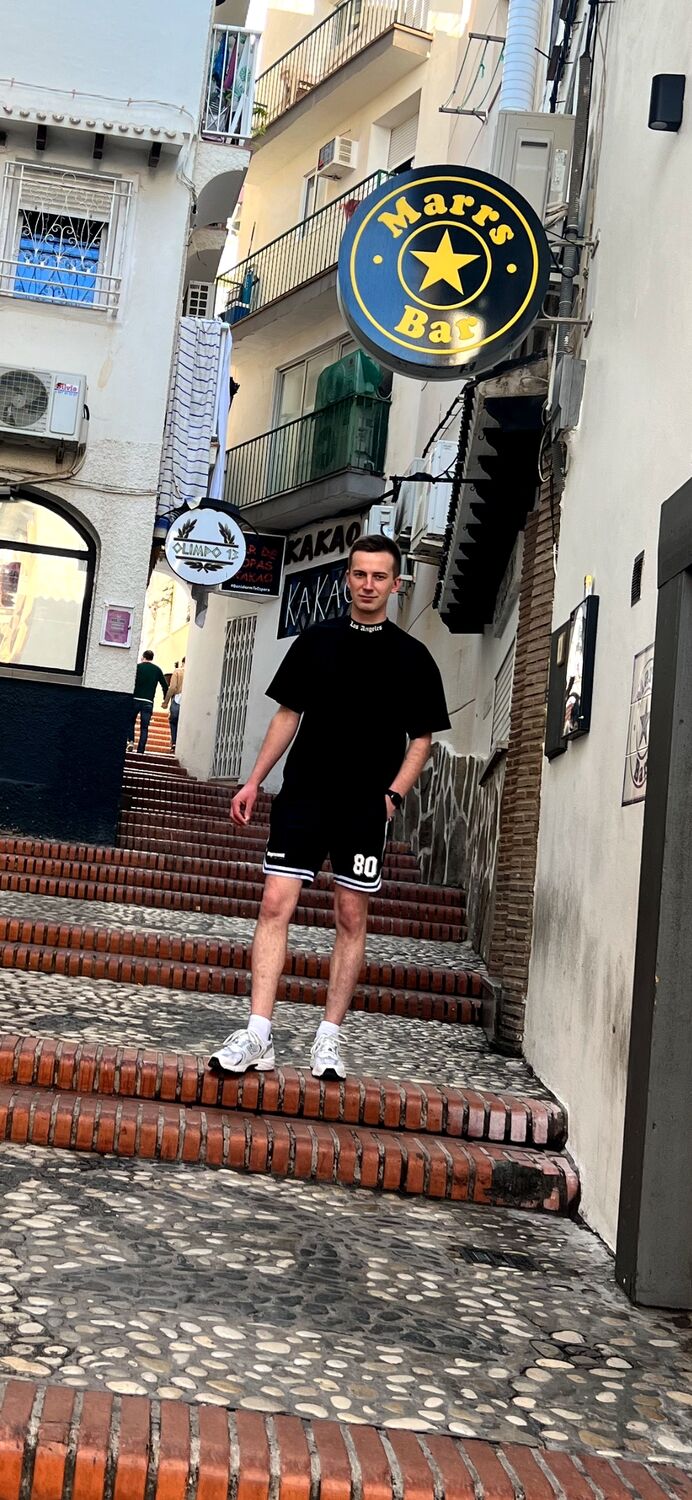 ���� 54792699 ����� Andriy, 25 ���, ���� ���������� � Benidorm