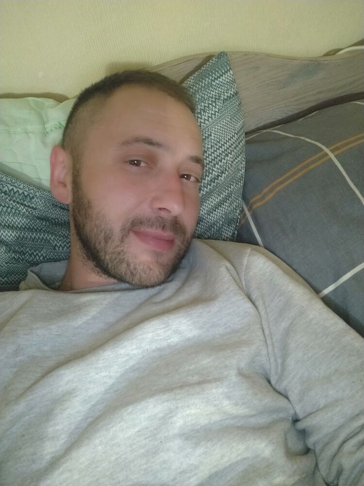  42548029  , 38 ,    