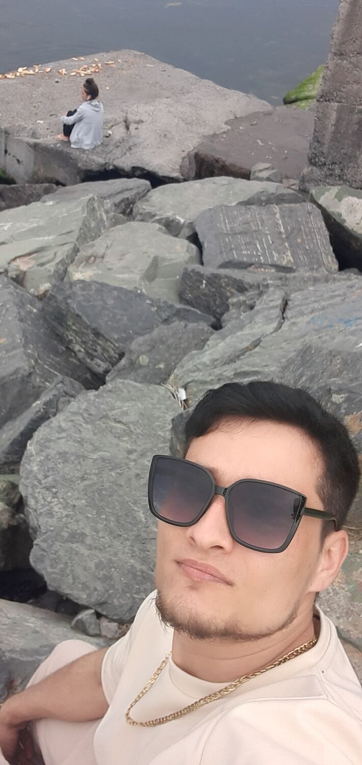  ,   Alii, 33 ,   ,   , c , 