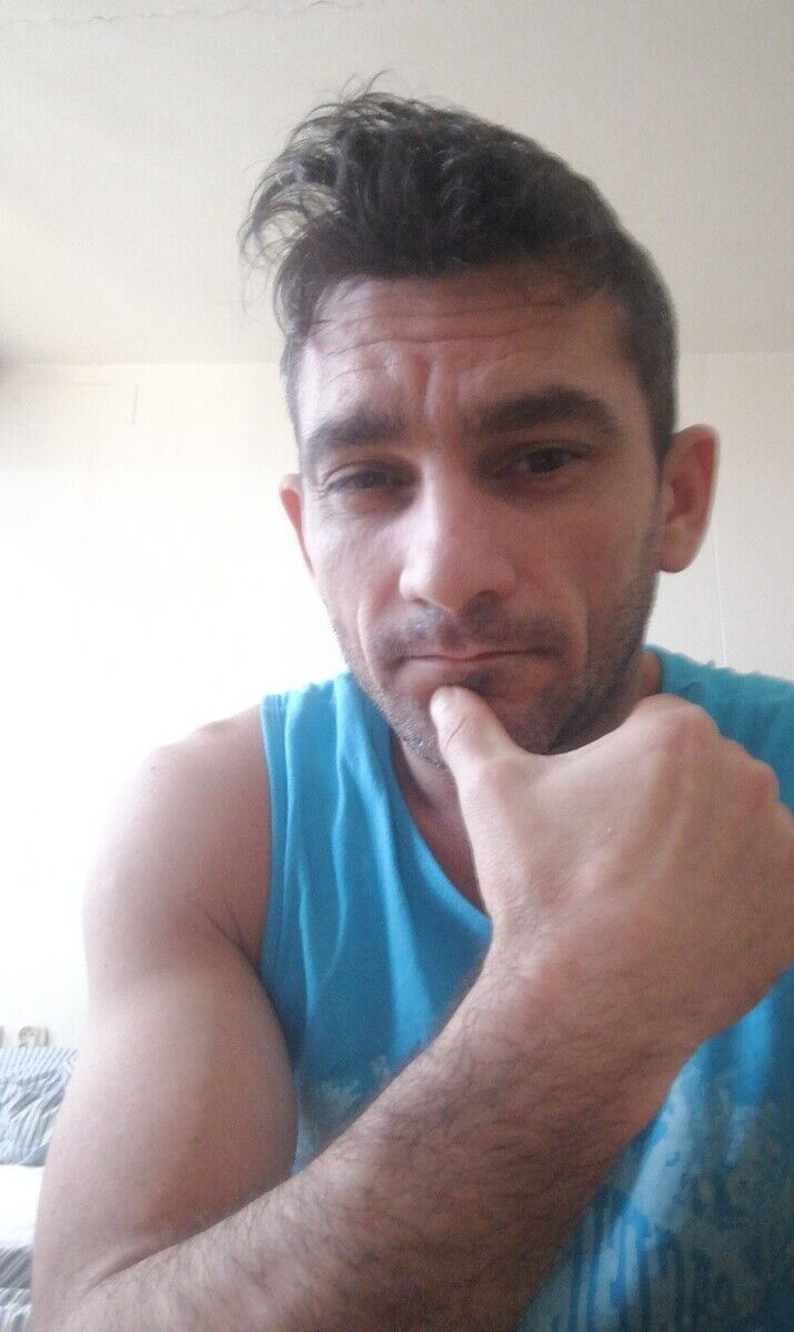 20744889  Nedji, 39 ,    