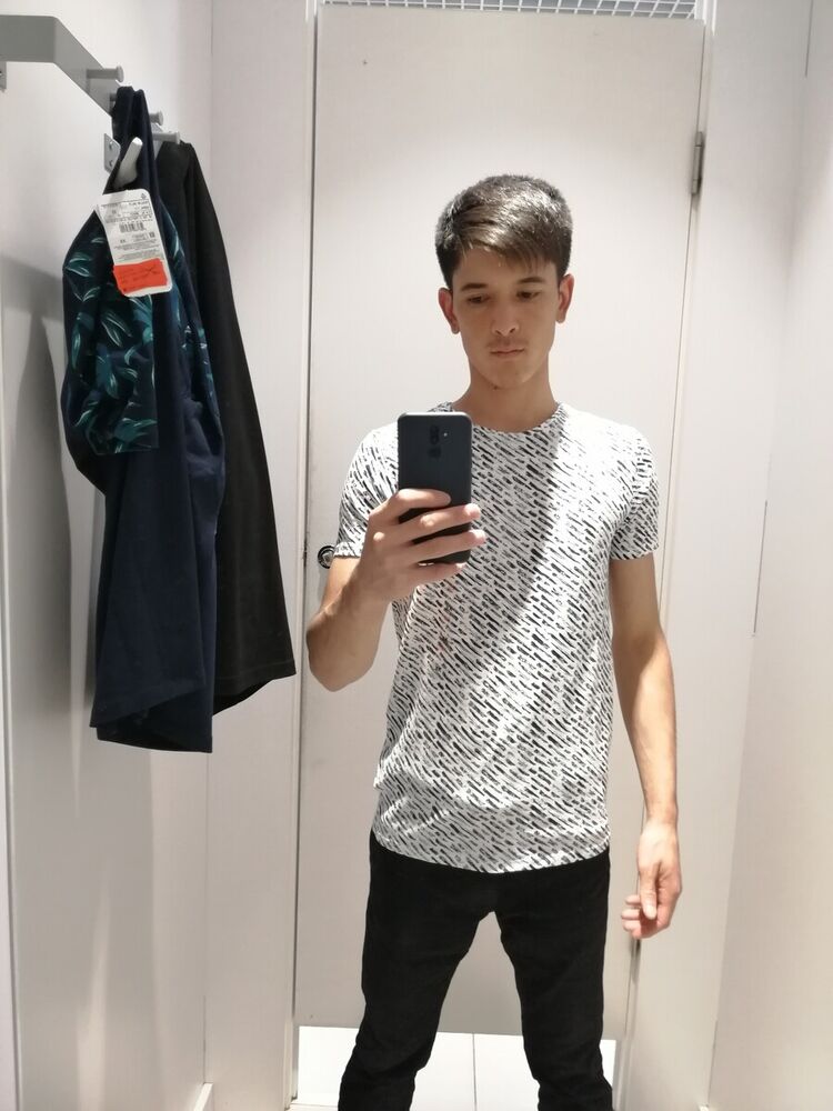 ,   Aymyrat, 28 ,   ,   , c 