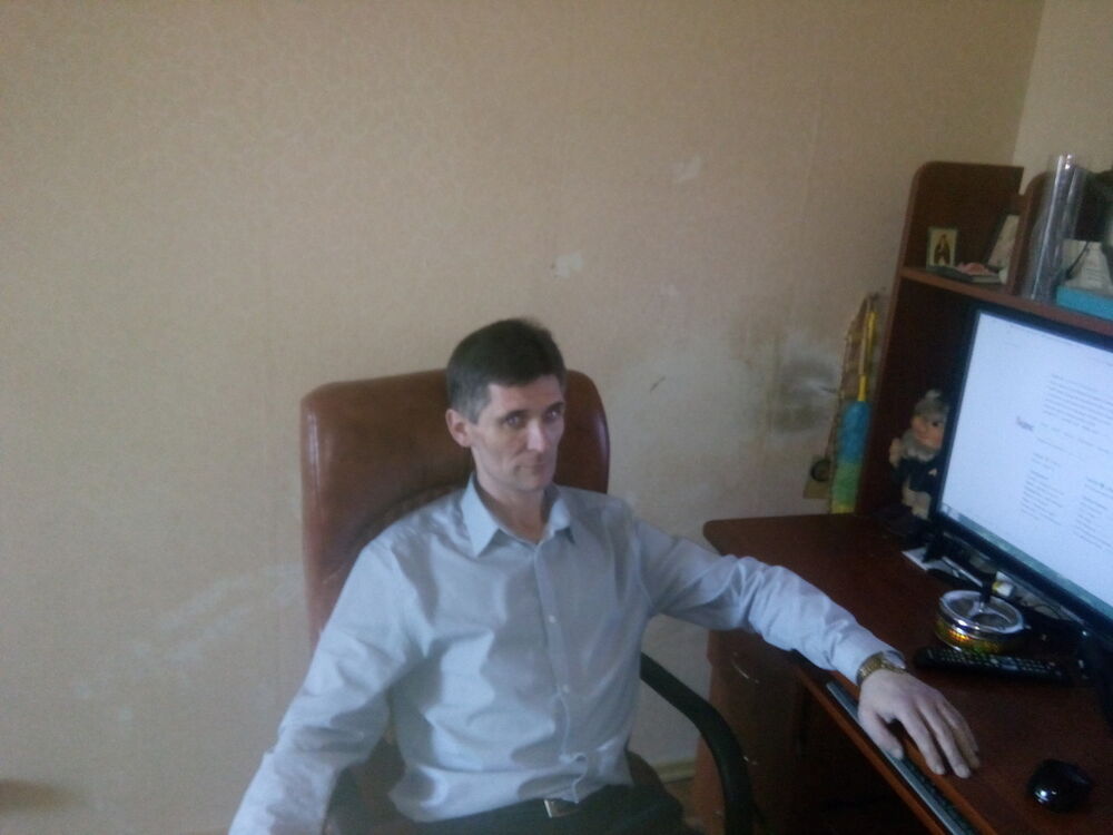  8233619  , 48 ,    -