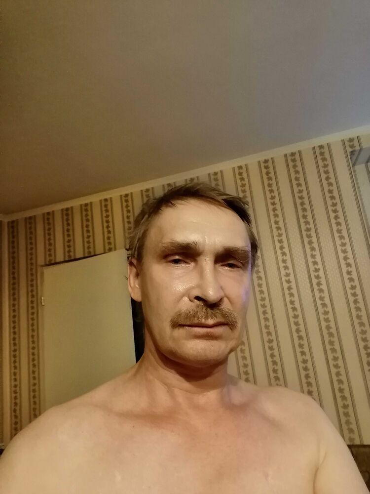  42562449  , 62 ,    
