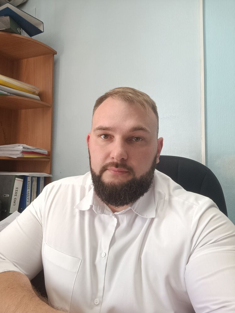  53356639  Kasxcii, 33 ,    