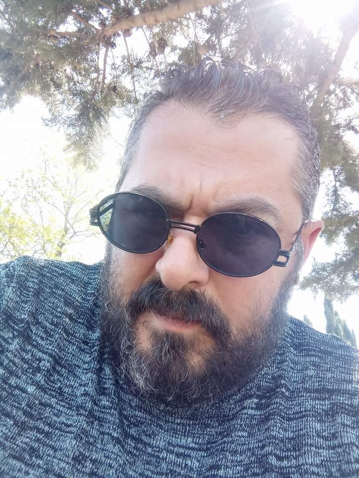  27619329  Avtandil, 48 ,    