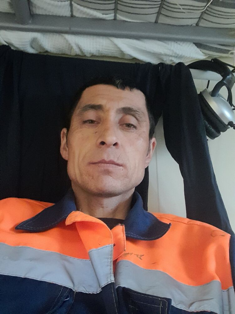  28453119  , 47 ,    