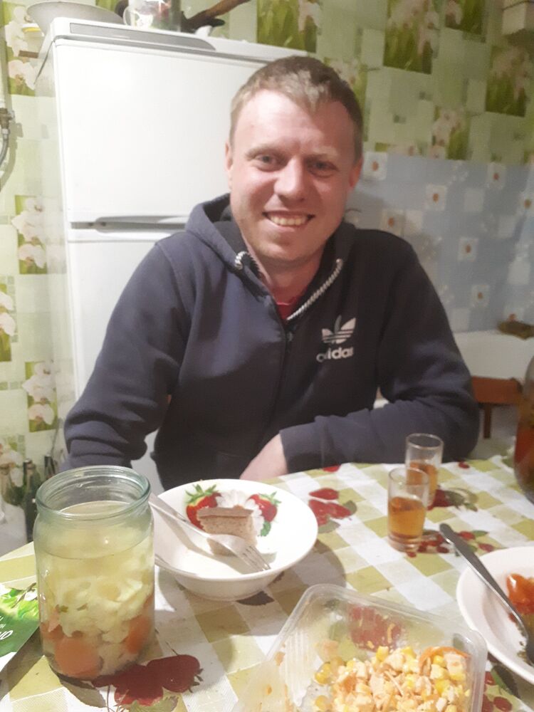 ���� 25492539 ������� ���, 37 ���, ���� ���������� � ������