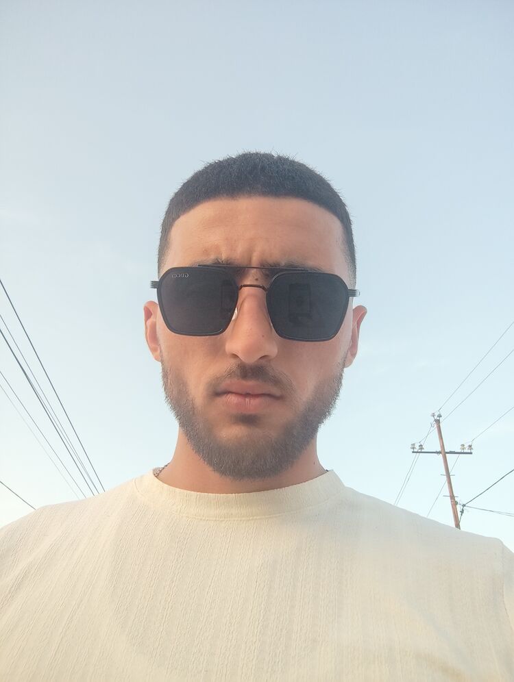  47056609  , 29 ,    
