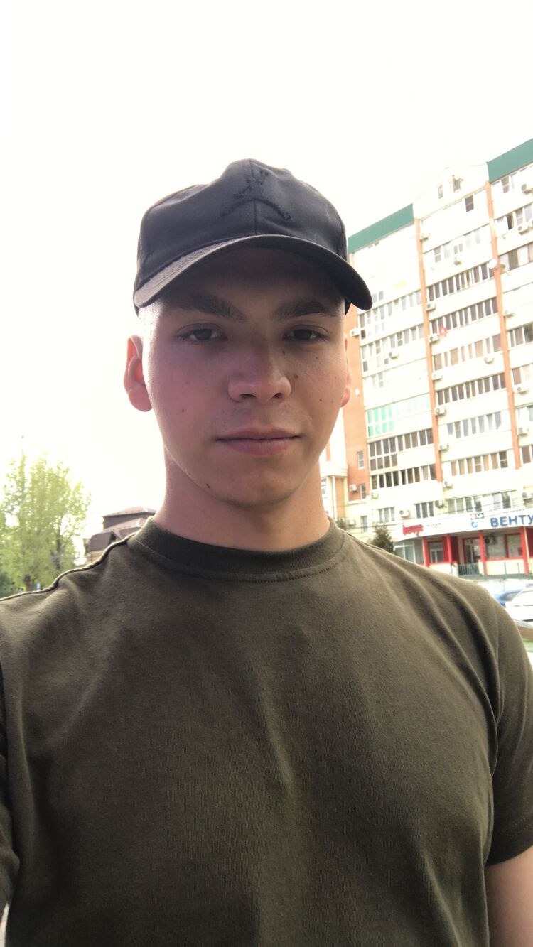  42963319  , 22 ,    