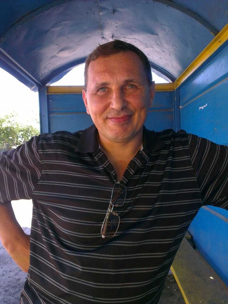  13397399  Garik, 53 ,    