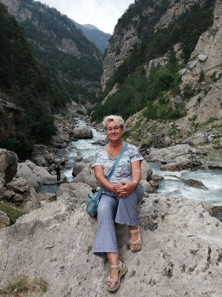  24103319  Galina, 63 ,    