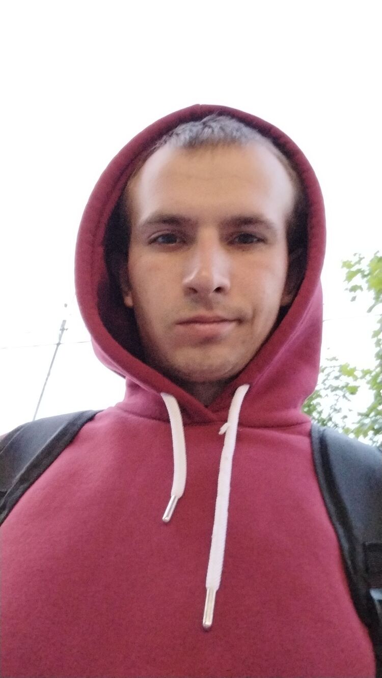  ,   Vladislav, 25 ,   ,   , c , 
