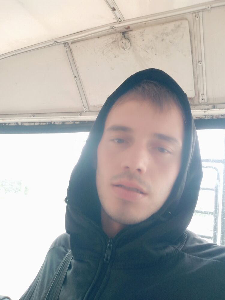  34329349  , 27 ,    