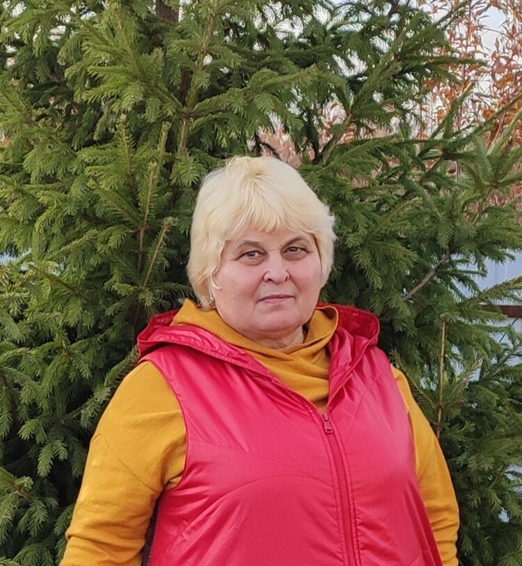  24531549  NATALIA, 66 ,     
