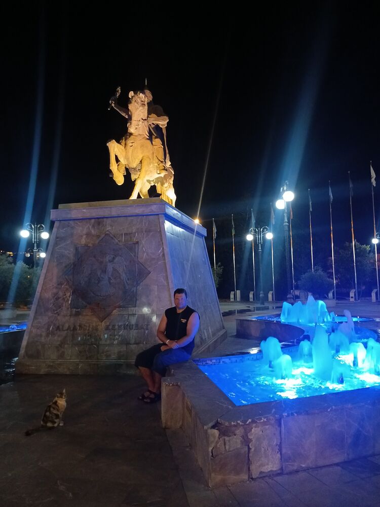  54387159  , 37 ,    -