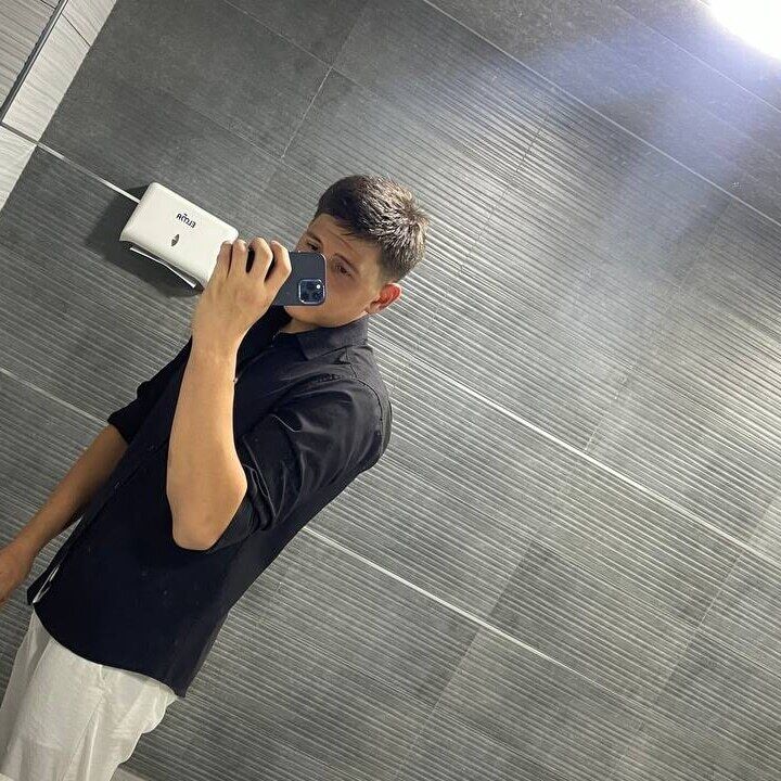  44874509  Laziz, 19 ,    