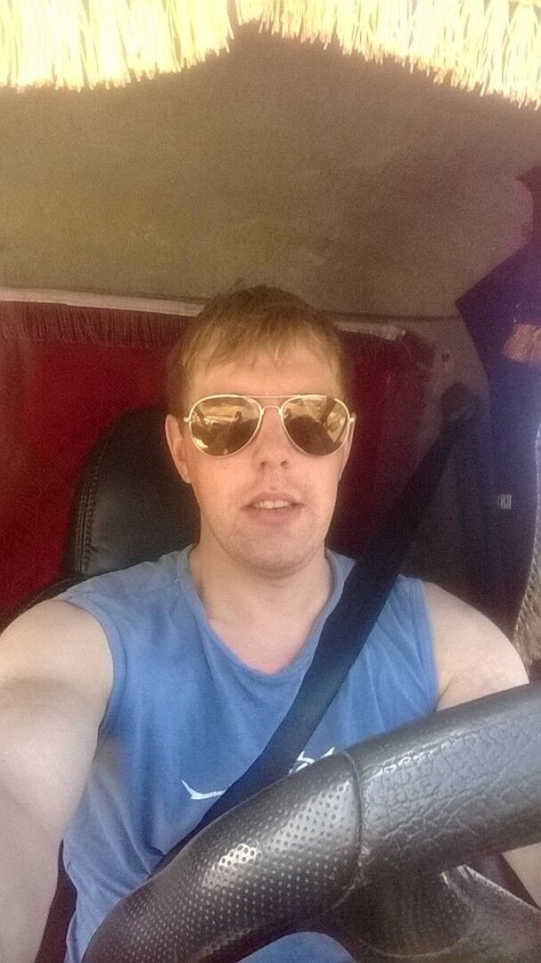  12211469  , 38 ,    -